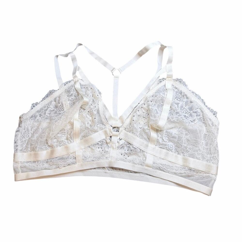 Torrid 3X plus size white lace bralette coquette romantic strappy